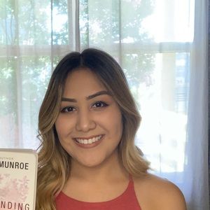 Meet your Posher, Salina